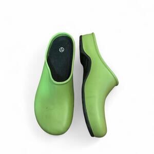 Women's Green Clog